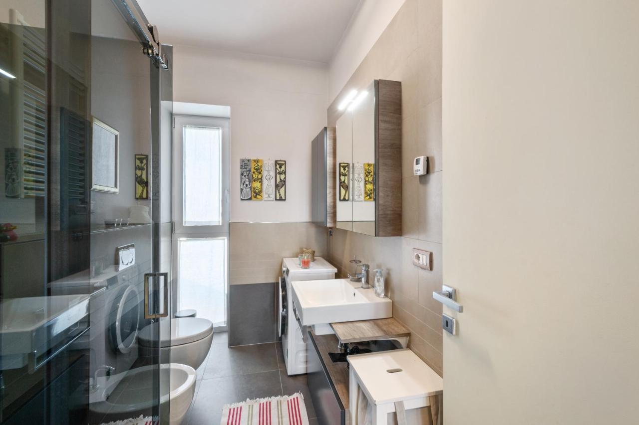 Parma Railway Station Apartment Exterior photo
