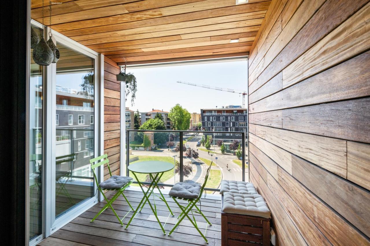 Parma Railway Station Apartment Exterior photo